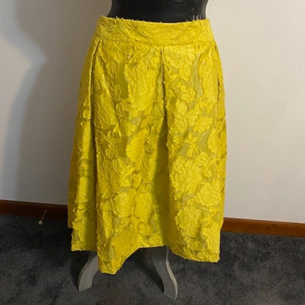 Who What Wear Jacquard Yellow Lace pleated skirt, size 20W